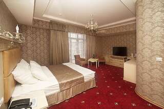Гостиница Крас Отель Resort & Spa Ессентуки Двухместный номер «Комфорт» с 1 кроватью или 2 отдельными кроватями-6